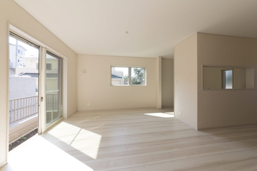 【豆知識】リフォームの際に知っておきたいフローリングの色選びについて