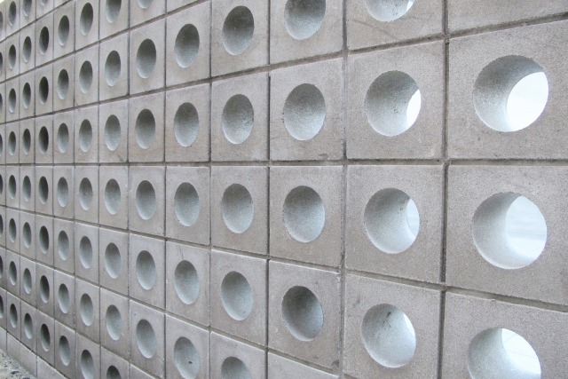 【豆知識】外構づくりで悩む目隠しフェンスの選び方