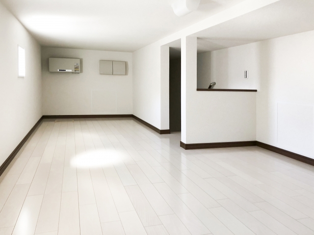 セルフリノベで壁紙を張り替える時に知っておきたいこと