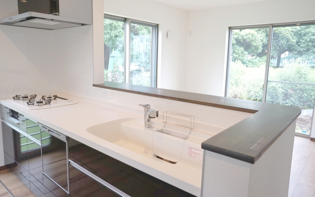 収納が足りない！キッチンの収納を増やすリフォームとは？