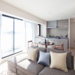 【リビングが暗い】という悩みを解決するリフォーム