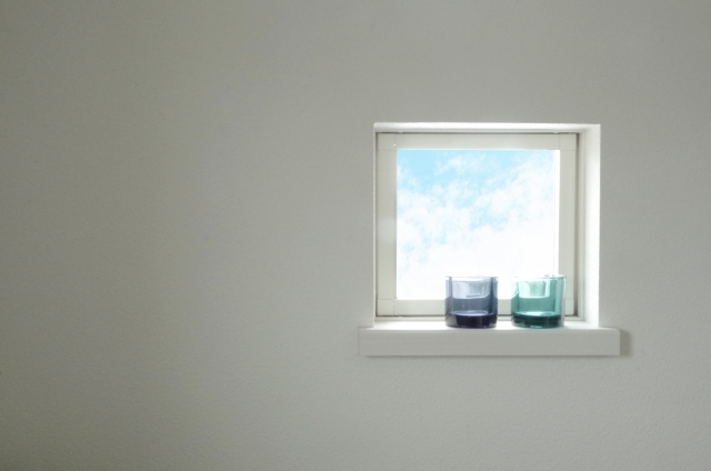 はめ殺し窓のメリット・デメリットをご紹介！