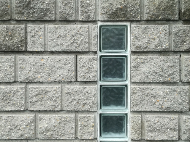 お部屋のアクセントに！～ガラスブロックって？～