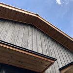 小さくても大活躍！窓の上にある小庇(こひさし)