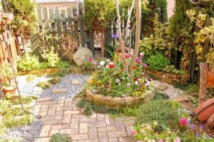 レンガを使ってお庭を素敵に！