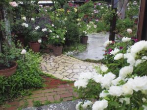 タイルを使ってお庭をおしゃれにしてみませんか！