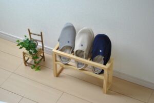 玄関の模様替え！壁紙クロスの選び方