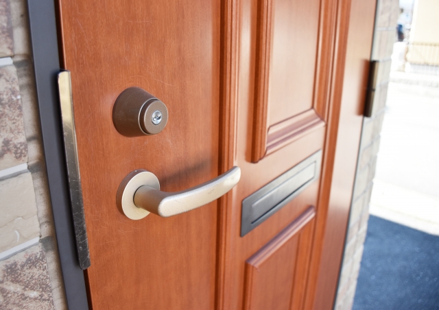おすすめ！玄関ドア断熱リフォームのメリット