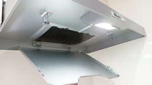 キッチンの換気扇　交換の目安