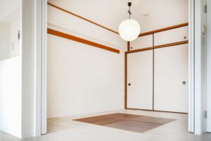 和室をリメイク！押入れからクローゼットへのリフォーム例