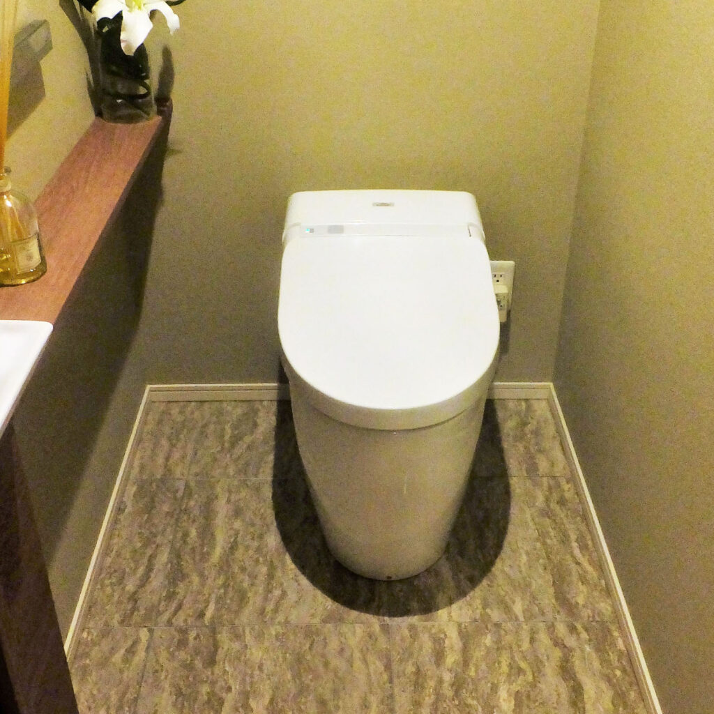 タンクレストイレで快適に！