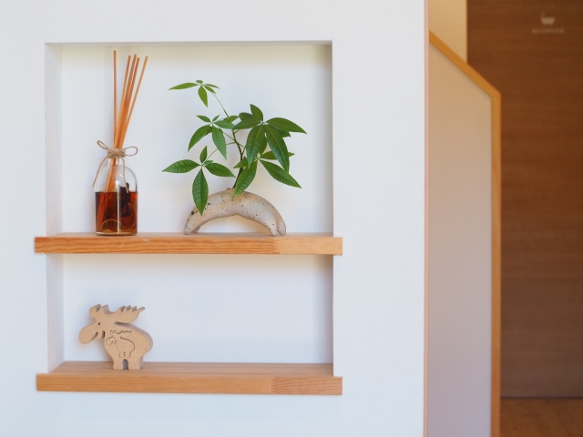 ニッチでインテリアにアクセントを！