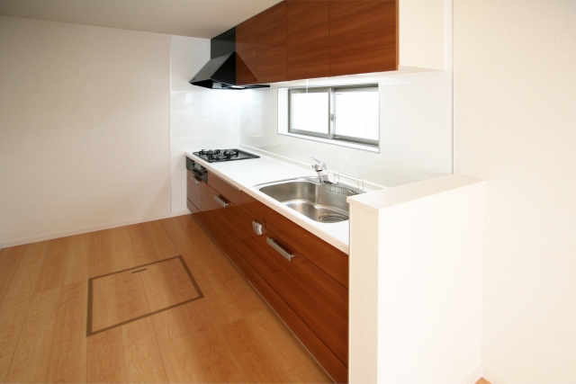 対面式キッチンにないメリットも！壁付けキッチンの魅力とは？