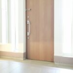 玄関ドアリフォームの賢い選び方とは