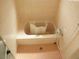 老後も安心して暮らせる住まい作り：浴室リフォームのすすめ