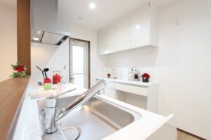 １日で交換可能！勝手口ドア交換で防犯性・断熱性UP