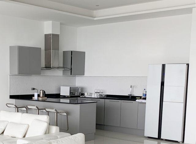 コの字型キッチン