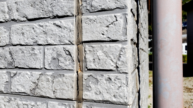 雨漏り対策は万全？外壁リフォームで防水性を高める方法