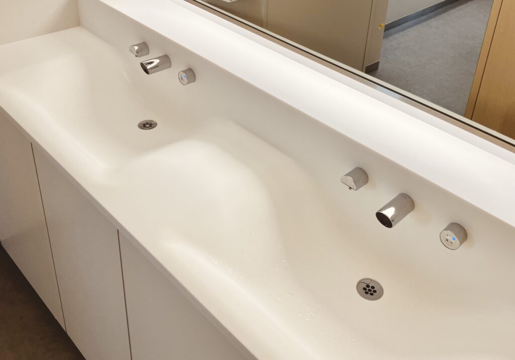 忙しい朝の救世主！ダブルボウル洗面台へのリフォーム