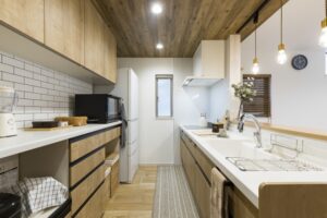 自分好みのキッチンに！色と素材で叶える内装リフォーム＆選び方ガイド