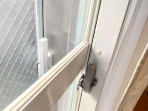 涼しくなった今こそ！窓のリフォームで住まいの防犯強化