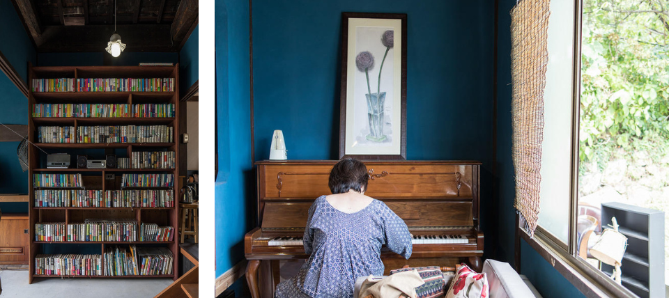 照明器具やピアノのある部屋