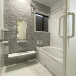 冬でもぽかぽか！浴室の断熱リフォーム費用と快適ユニットバスの選び方ガイド