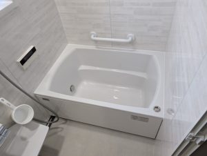 冬でもずっと温かい！家族の入浴時間がバラバラでも安心な高断熱浴槽の魅力